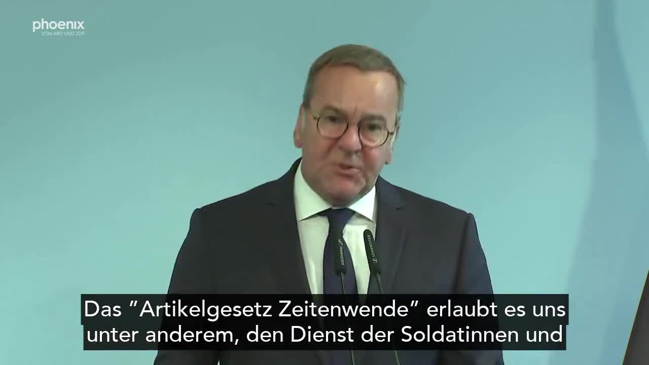 A Lei do Artigo sobre o Ponto de Virada e o acordo adicional com a Lituânia são passos extremamente importantes no caminho da Brigada da Lituânia, disse o Ministro da Defesa Boris Pistorius. Ela permite que os soldados sirvam de forma mais flexível e melhora as condições de estrutura. @BMVg_Bundeswehr