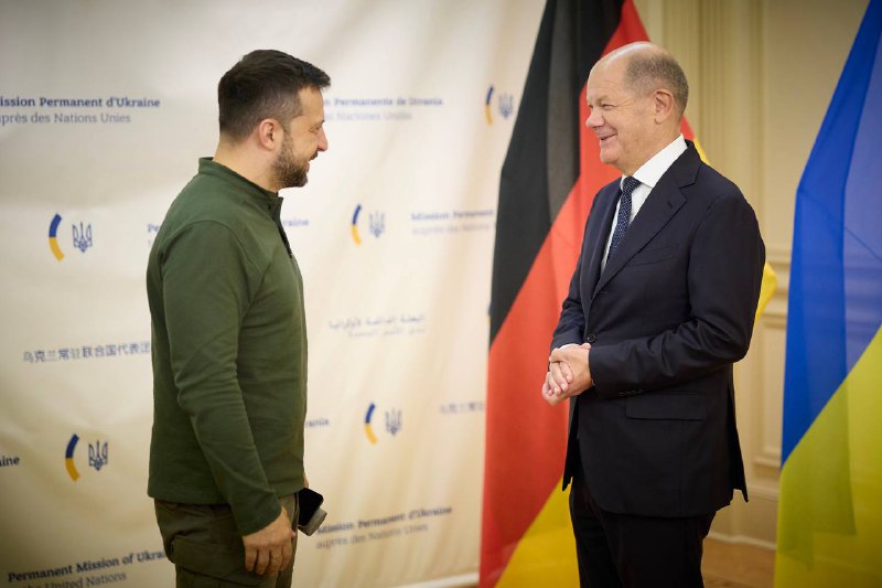 Le chancelier allemand Olaf Scholz a rencontré le président ukrainien Zelensky