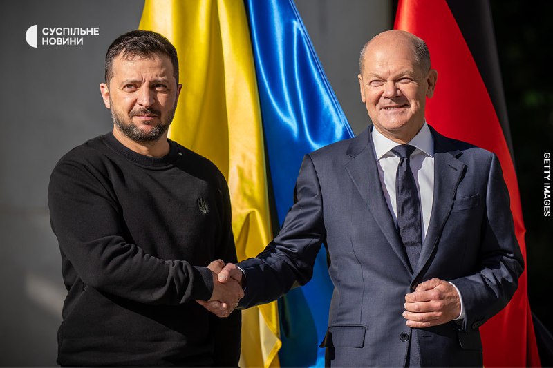 El presidente de Ucrania, Zelensky, se reunió con el canciller alemán, Scholz, en Berlín