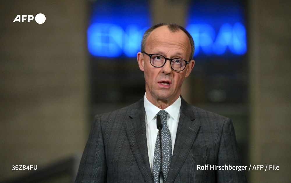 Os conservadores alemães de Friedrich Merz e o SPD de centro-esquerda disseram no sábado que chegaram a um acordo de princípio para formar um governo que planeja investir maciçamente para reavivar e rearmar a maior economia da Europa.